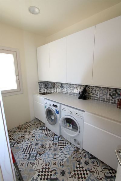 Foto ffc4c1ee-691b-4e70-81aa-ed868fb6c436. Casa amb calefacció aparcament piscina a El Sindicat Palma de Mallorca