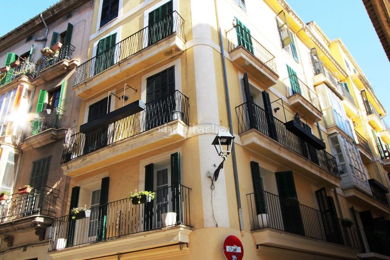 Foto 97cd85fa-d270-4654-a070-6e051ec37480. Pis amb calefacció a La Llotja-Born Palma de Mallorca
