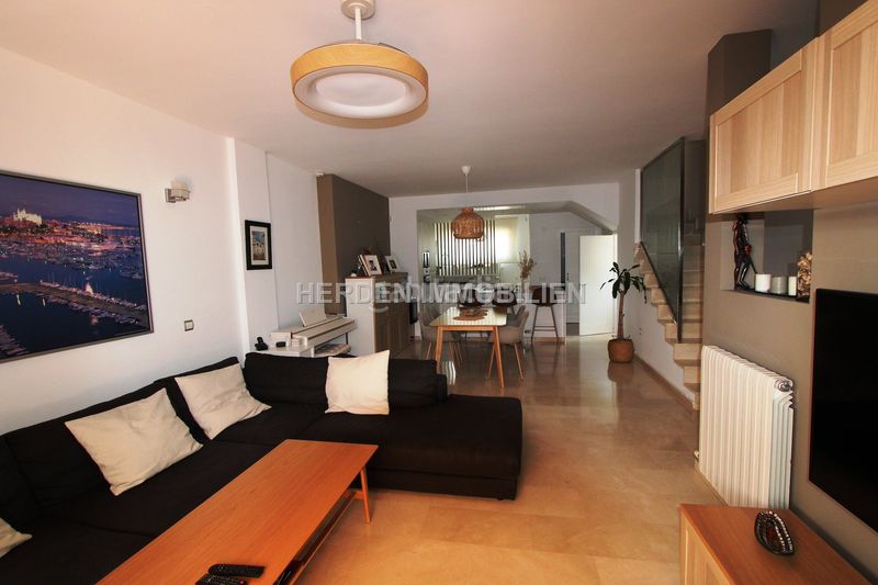 Foto 6a79081b-81ab-4f34-b0f4-051574338f71. Casa adossada amb calefacció aparcament a Son Serra-Sa Vileta Palma de Mallorca