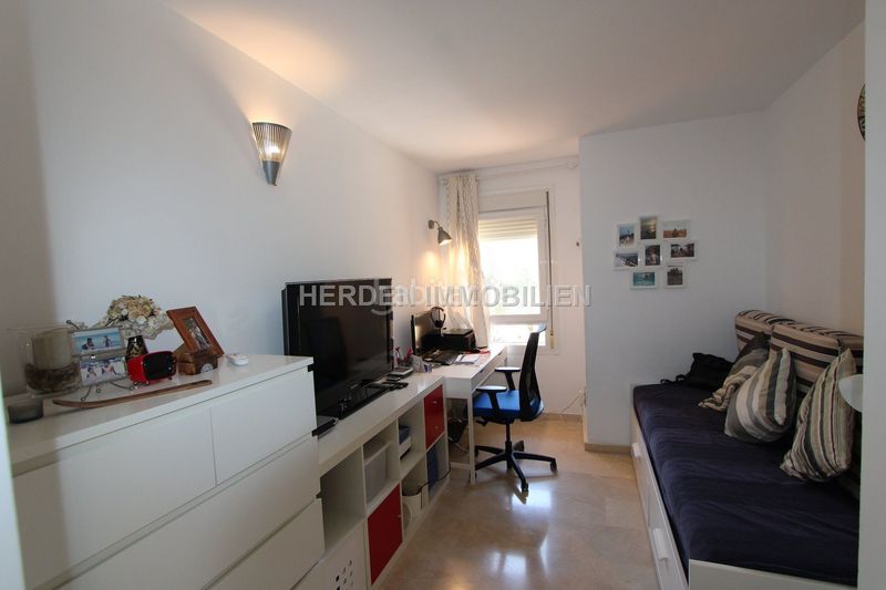 Foto a4e85568-19e6-4f75-b7f4-357aecf2b75e. Casa adossada amb calefacció aparcament a Son Serra-Sa Vileta Palma de Mallorca