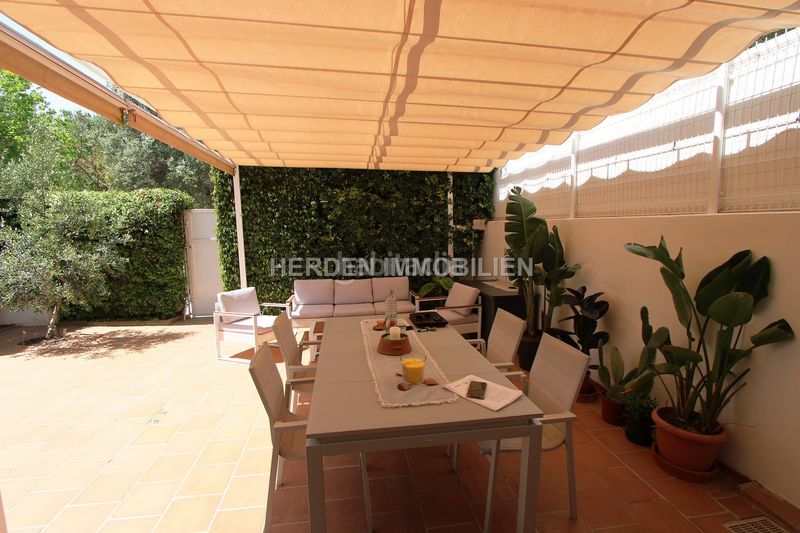 Foto f18bdbd0-da5a-4991-b629-e57fd0e97e90. Casa adossada amb calefacció aparcament a Son Serra-Sa Vileta Palma de Mallorca