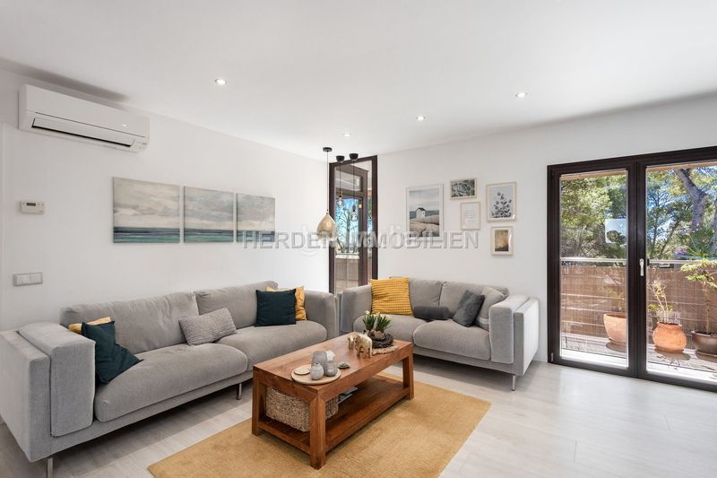 Foto b62ba9d1-de6c-4101-a705-6f21d25c05a7. Casa amb aparcament piscina a Costa de la Calma Calvià