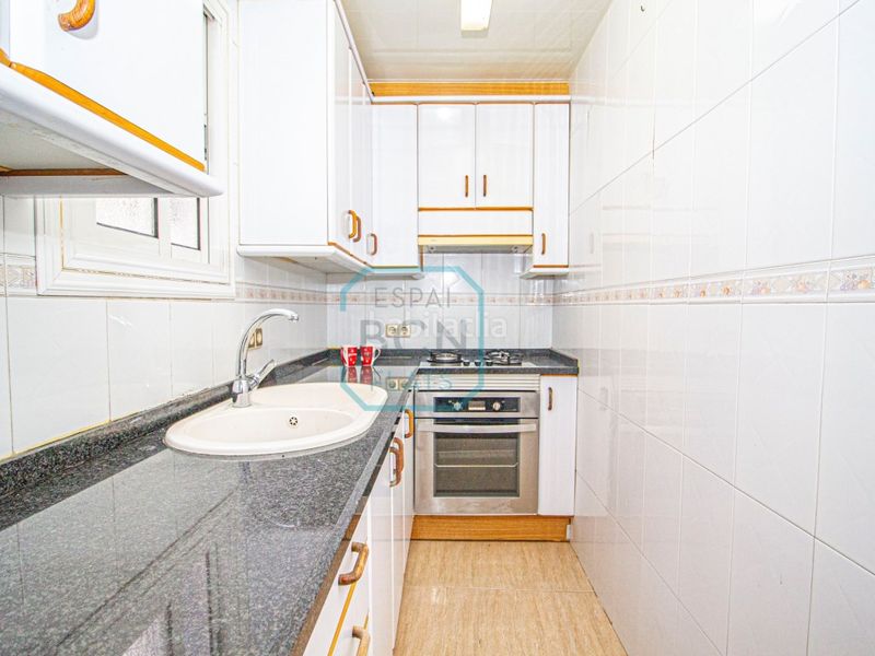 Foto d603bed7-b1fc-4342-b5d2-225bb0bab7f0. Maison dans Centre Sabadell