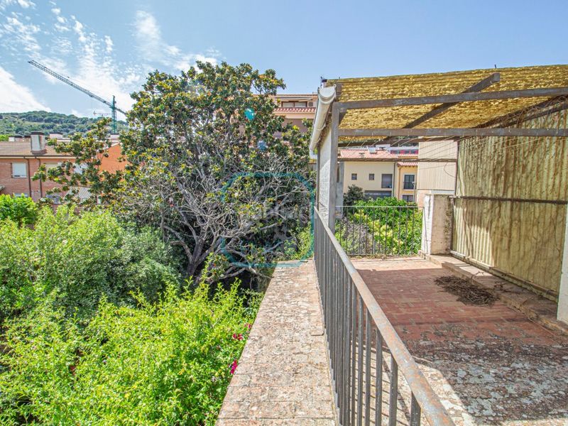 Foto 10569f98-05c0-48b7-ae8e-6f1152f9f03b. Casa amb aparcament a Arenys de Munt