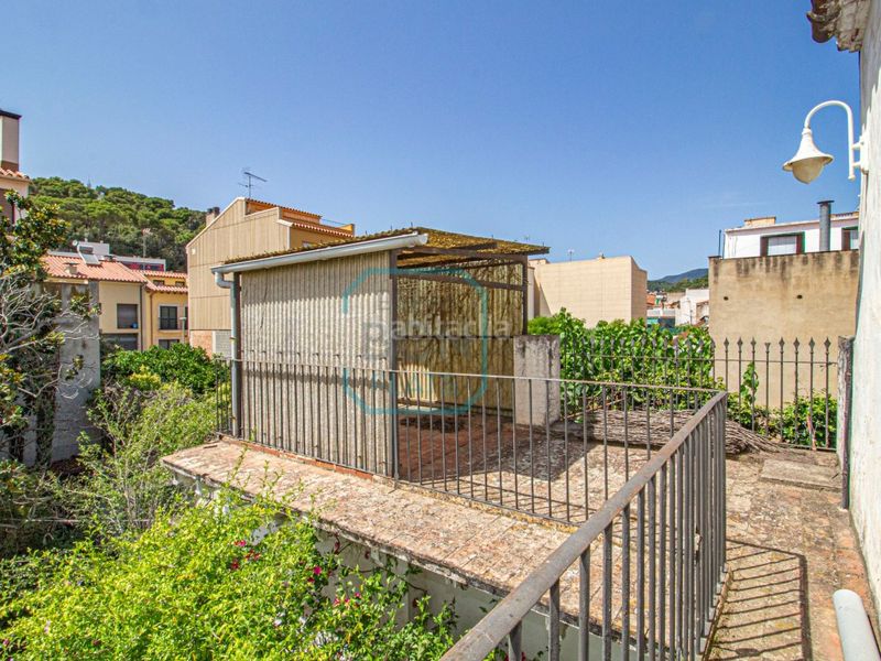 Foto ccf73601-c252-48f5-a27a-50a48a005ddb. Casa amb aparcament a Arenys de Munt