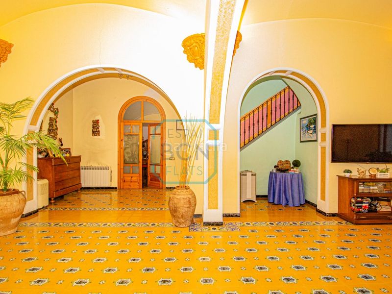 Foto db14a114-1dd4-4cb1-b8b4-9a3628c988dd. Casa amb aparcament a Arenys de Munt