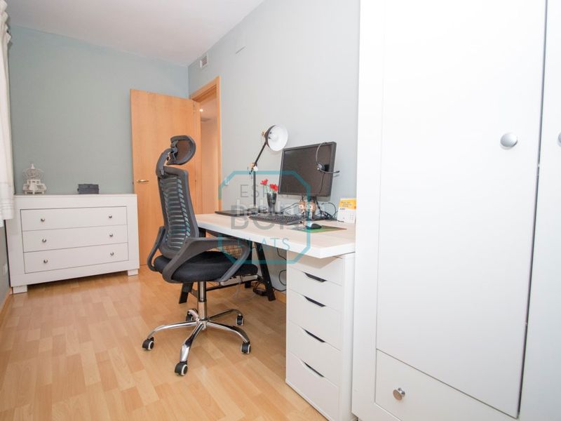 Foto b187513f-8b55-4a3b-9a31-21d79d321f54. Duplex con parcheggio in Sant Andreu de Palomar Barcelona