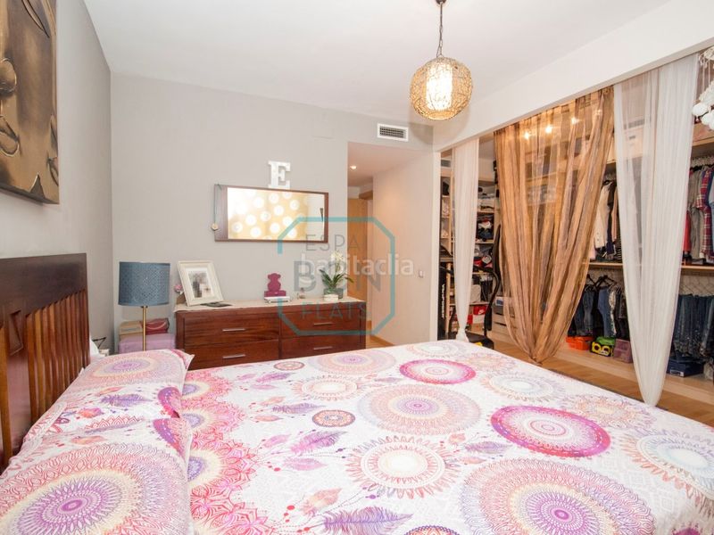 Foto e54b8c81-5011-4bb4-a6ba-ddb1c14b8717. Duplex con parcheggio in Sant Andreu de Palomar Barcelona