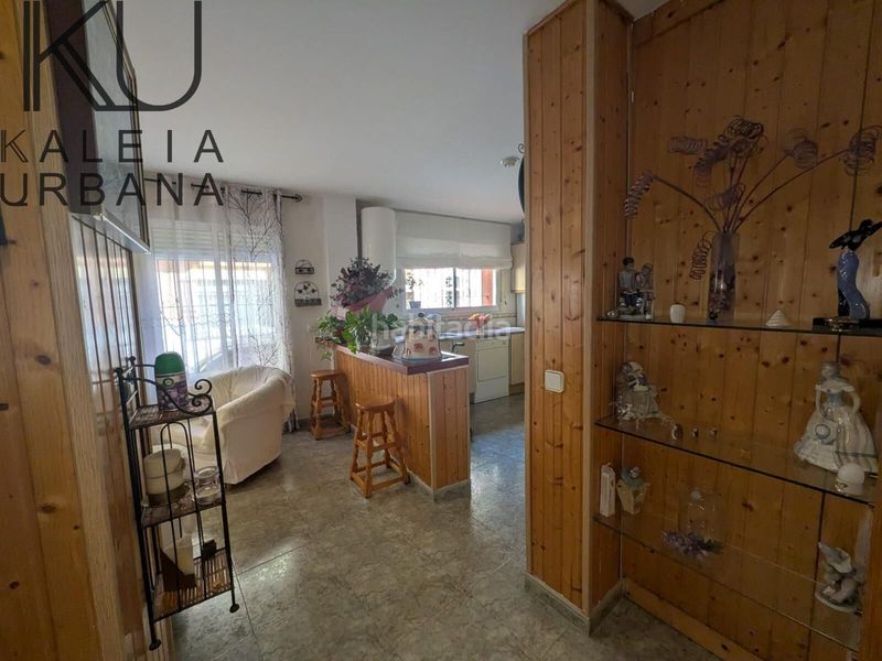 Foto d7e98757-5b9e-4ec0-80d4-eb23bc7e585f. Pis a Carolinas Altas Alicante