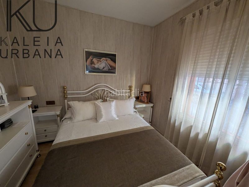 Foto f3fe9b7f-4e3c-4d2f-a0f1-098a79ba736a. Pis a Carolinas Altas Alicante