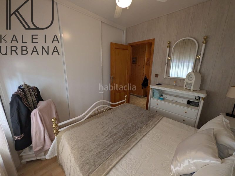 Foto fdcb76a5-e2c1-4af0-bfd6-d05a8f272a66. Pis a Carolinas Altas Alicante