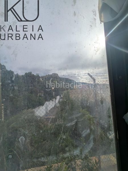 Foto c5294a45-74d5-4656-ab11-46c9f3bb5a13. Pis a Carolinas Bajas Alicante