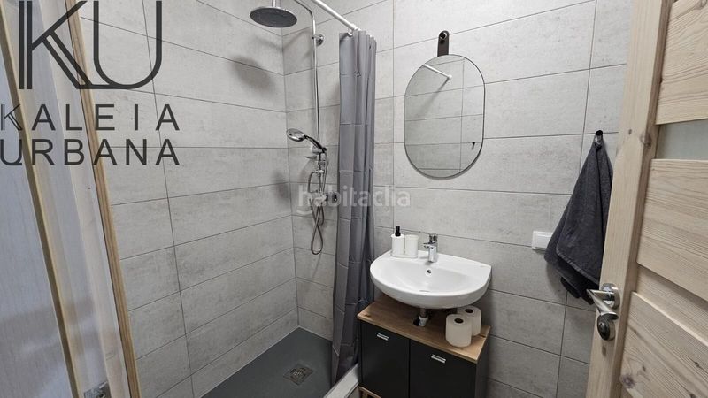 Foto 4094a41f-5663-4e95-92bd-6447e5f6944e. Edifici a Carolinas Bajas Alicante