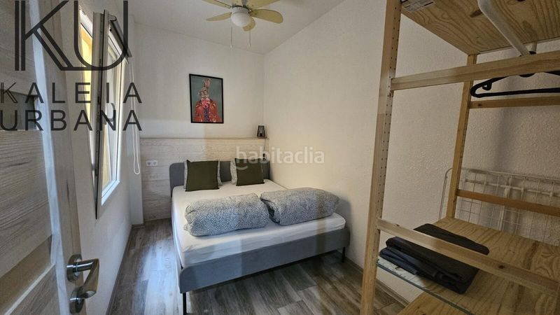 Foto 79ea2042-21f5-425c-baf2-f284fbdde33b. Edifici a Carolinas Bajas Alicante