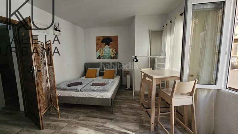 Foto d3293ebb-f63f-4cb8-bf1a-3645206f72a3. Edifici a Carolinas Bajas Alicante