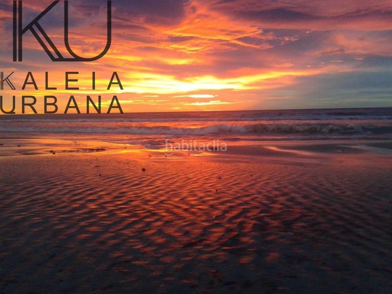 Foto 0cb50b39-2004-443e-9a92-1c13b018cb19. Estudi amb aparcament a Goteta Alicante