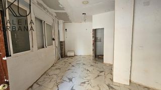 Local Comercial  Calle del doctor bergez. Local en carolinas altas