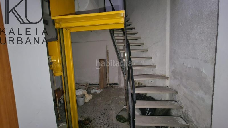 Foto 404ba60c-9864-486c-a71d-ddbd5a32b4b8. Local comercial a Ensanche-Diputación Alicante