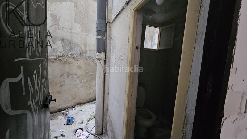 Foto d649fa9e-da3e-4bef-8ed2-86fa6f0ddab4. Local comercial a Ensanche-Diputación Alicante