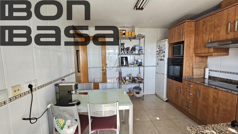 Foto f1a93949-9f8d-4444-a113-02e0d60ac156. Pis amb aparcament piscina a Centro Sant Vicent del Raspeig