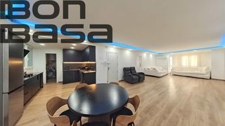 Piso en Barrio del Centro. Piso con proyecto de pensi�n en la rambla