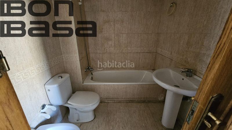 Foto ee49adcb-ea3b-4bd8-8e29-6f717a8c523e. Pis amb piscina a Nou Alacant Alicante