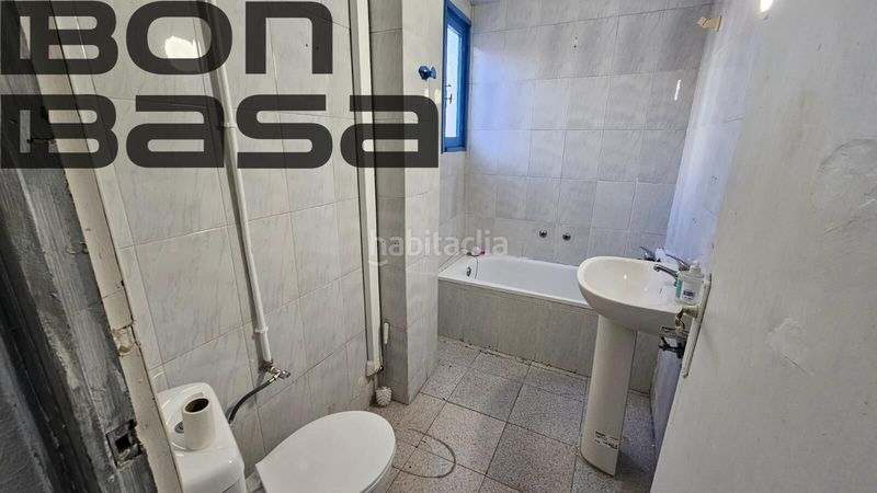 Foto d75495db-a29b-42ed-bff7-bcf68cb89566. Pis a Carolinas Bajas Alicante