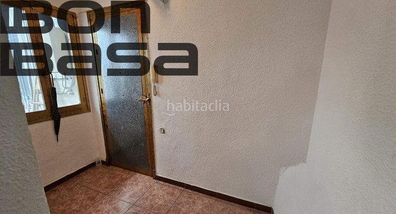 Foto f905c46c-6ea3-40c1-a6a3-24ae6816dc08. Pis a Carolinas Bajas Alicante