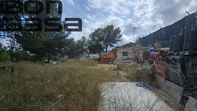 Foto 635f536b-9abb-4f2b-b1e1-ad0f9d79dd65. Terreny residencial a Tibi