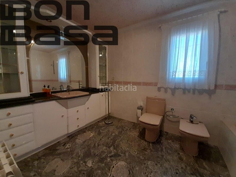 Foto 0e4700f8-8db4-4b99-9a17-937270af1ec1. Xalet amb aparcament piscina a Moralet Alicante