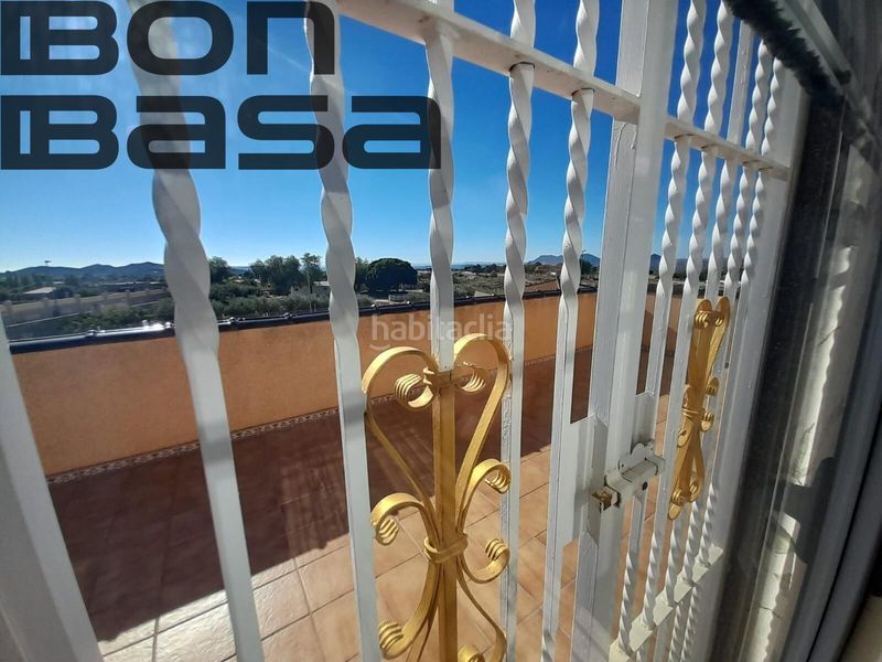 Foto 0f197c5d-a909-4ce2-8618-78bef757378b. Xalet amb aparcament piscina a Moralet Alicante