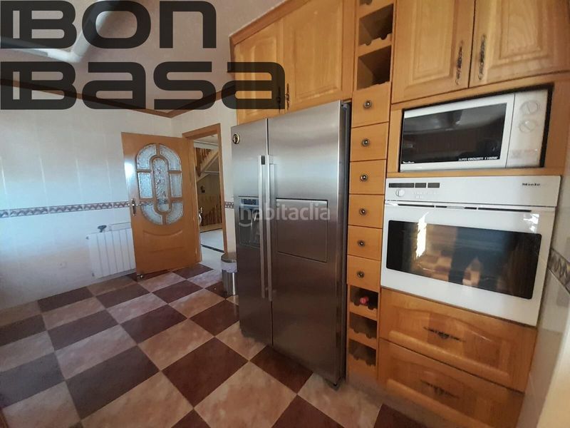 Foto 30d643ae-97de-44df-a6a7-9fe7149f8e7e. Xalet amb aparcament piscina a Moralet Alicante