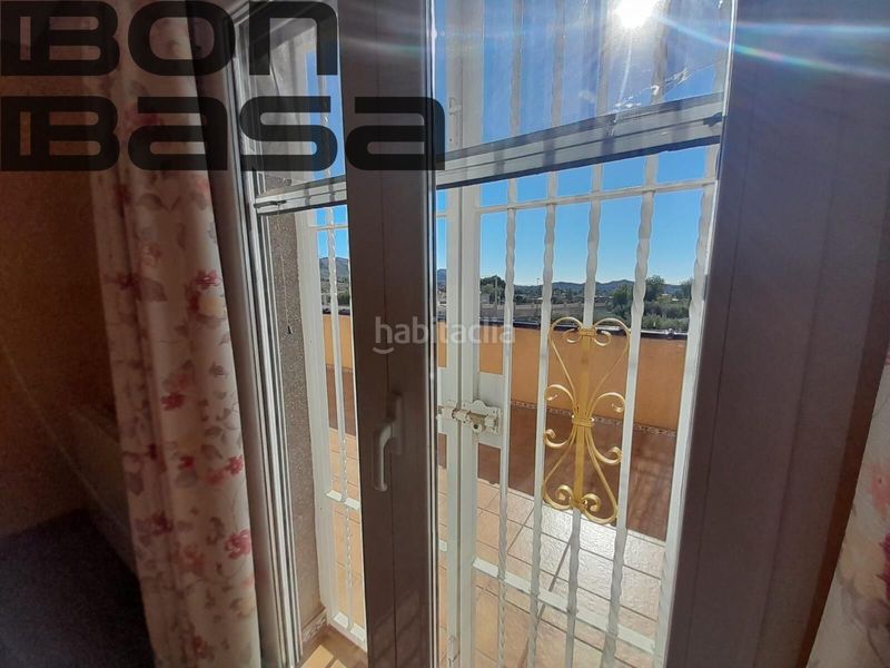 Foto 547c5c79-b440-4b5f-aecf-91621c0e418e. Xalet amb aparcament piscina a Moralet Alicante