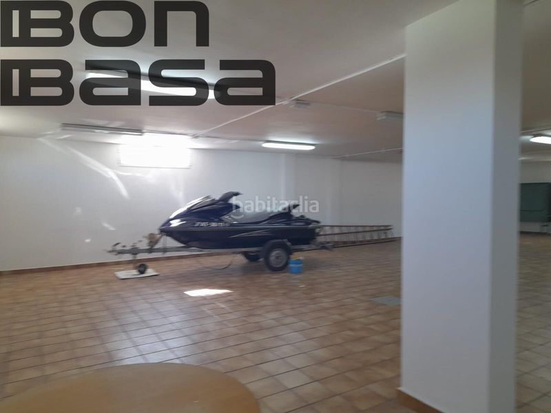 Foto 73423169-8cc0-4338-8bb0-6e42fd16150e. Xalet amb aparcament piscina a Moralet Alicante