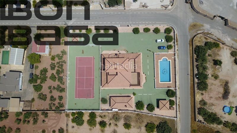 Foto ca7d4a63-6bc8-428b-801c-1b97771f91c1. Xalet amb aparcament piscina a Moralet Alicante
