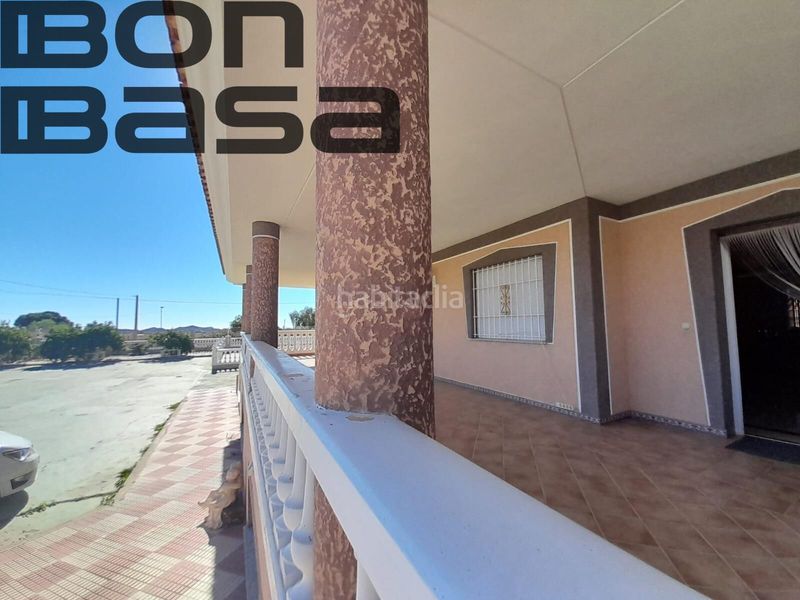 Foto d8f6463f-eca7-4ec6-a6a5-b0c1553e6dc3. Xalet amb aparcament piscina a Moralet Alicante