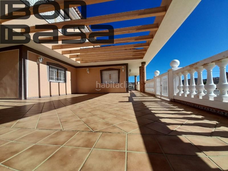 Foto e72ce0b2-b2f2-48dc-b7f1-83e543caf410. Xalet amb aparcament piscina a Moralet Alicante