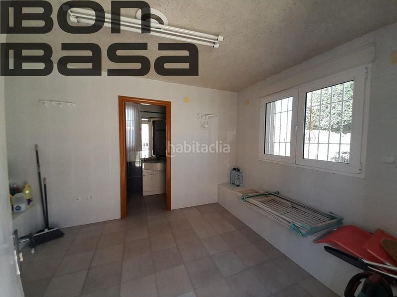 Foto e9f9bd1d-62e5-48a3-81e7-de1c9585e147. Xalet amb aparcament piscina a Moralet Alicante