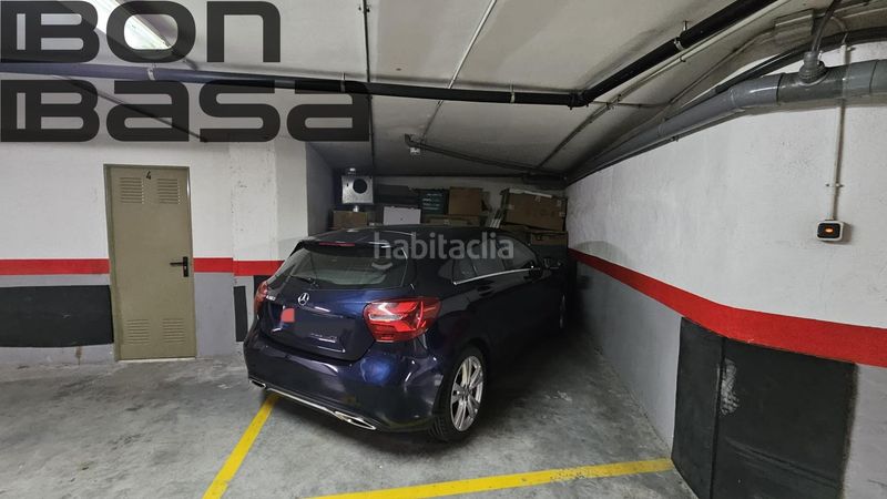 Foto f95b0f87-6dde-496a-a26d-0deb3dbbfb4e. Pis amb aparcament a Barrio del Centro Alicante
