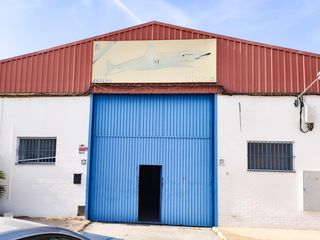 Nau industrial a La Paz. Nave industrial con cámaras frigoríficas en venta  polígono indu