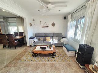 House  Passatge de santa eulàlia. Casa con piscina  lista para entrar a vivir — ¡oportunidad única