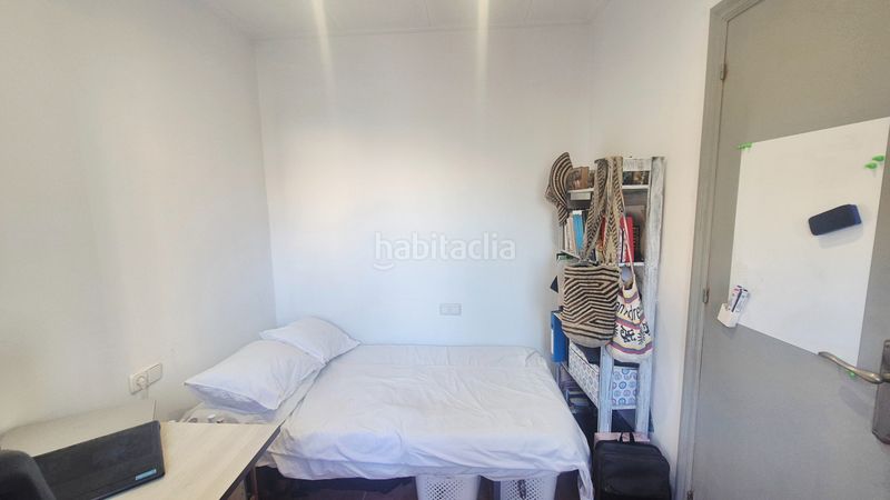 Foto a83a8a40-7b0b-42b6-a359-5da192fd5f93. Dúplex amb xemeneia calefacció a Centre Arenys de Mar