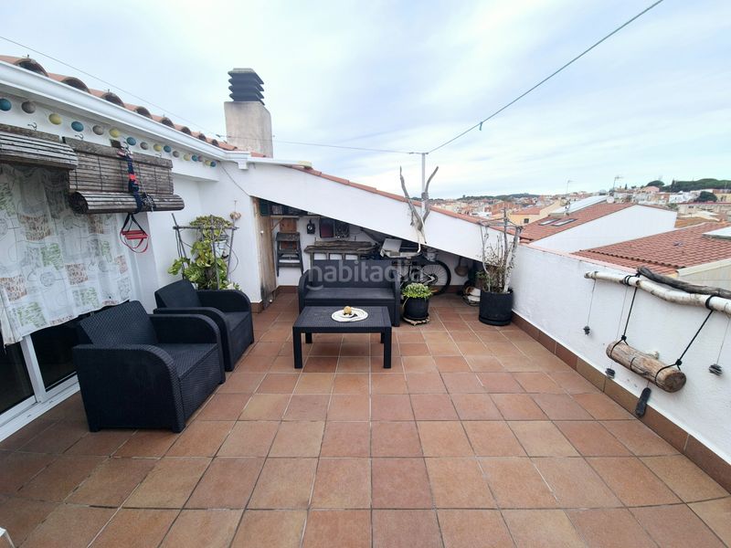 Foto b68d88c6-fa46-463a-a1cd-66e2e1f5b833. Dúplex a carrer escoles 25 a Malgrat de Mar