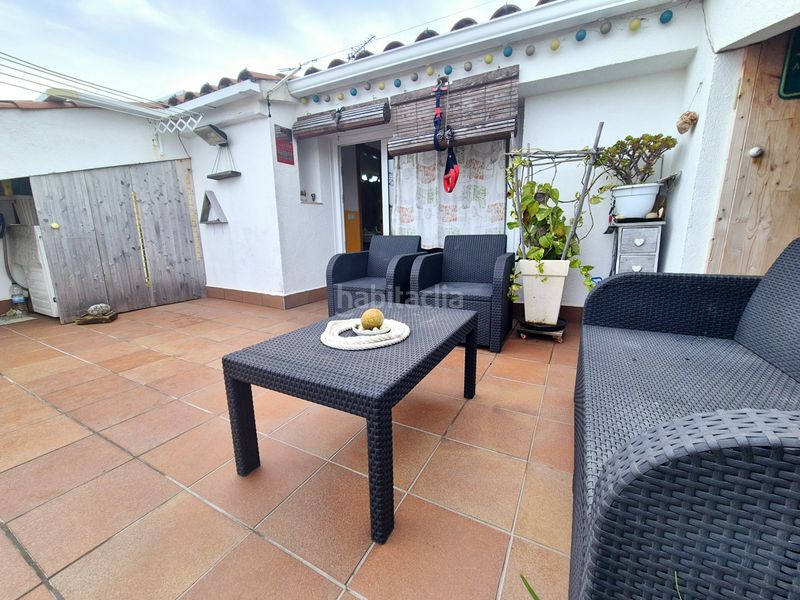 Foto f2957649-1711-43b7-8d4b-8e3ebd3f94eb. Dúplex a carrer escoles 25 a Malgrat de Mar
