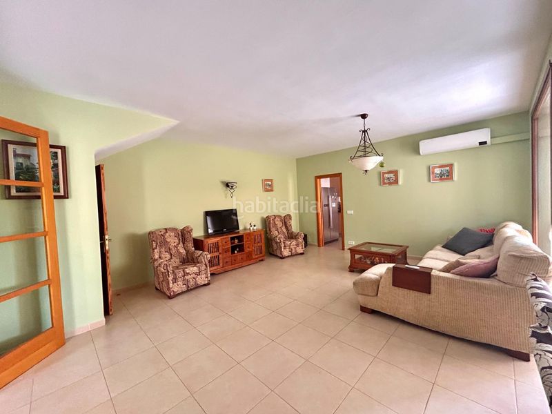Foto 0b353c85-ff14-4974-b55d-708f6fc4b52a. Lloguer casa adossada amb aparcament a Sencelles
