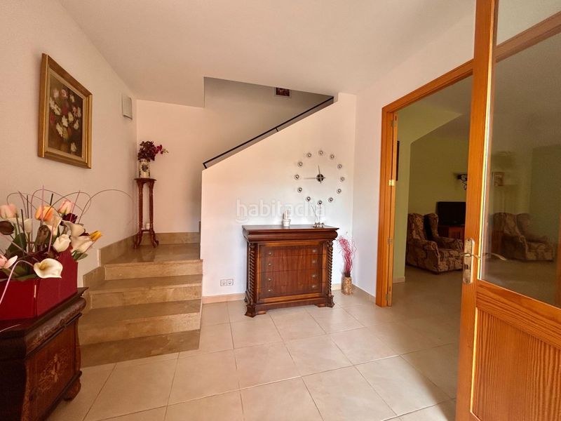 Foto a23e63fb-aa33-4c78-8704-81f83c01a66a. Lloguer casa adossada amb aparcament a Sencelles