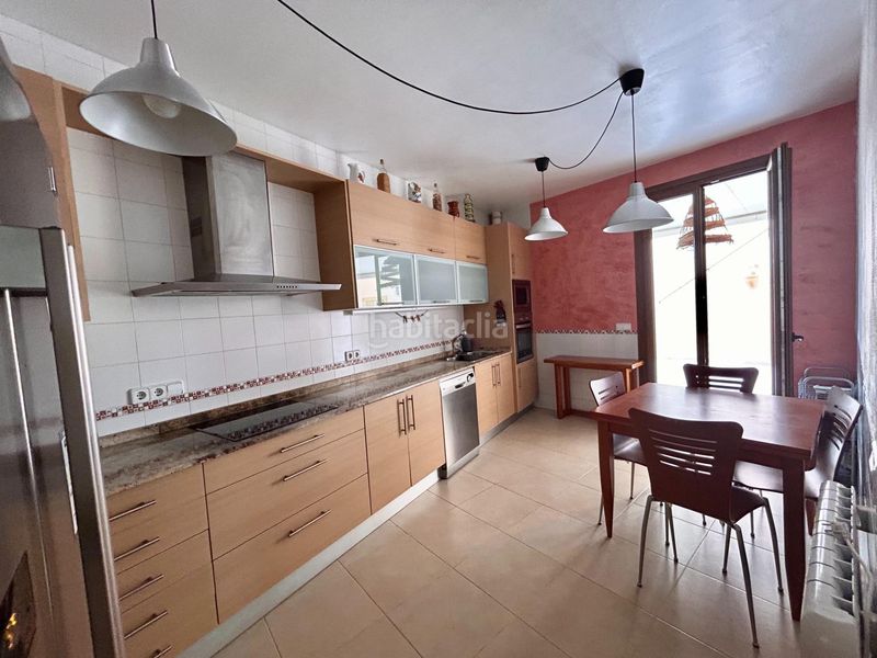 Foto cb455d28-6e65-4ffd-a316-0066549a9a58. Lloguer casa adossada amb aparcament a Sencelles