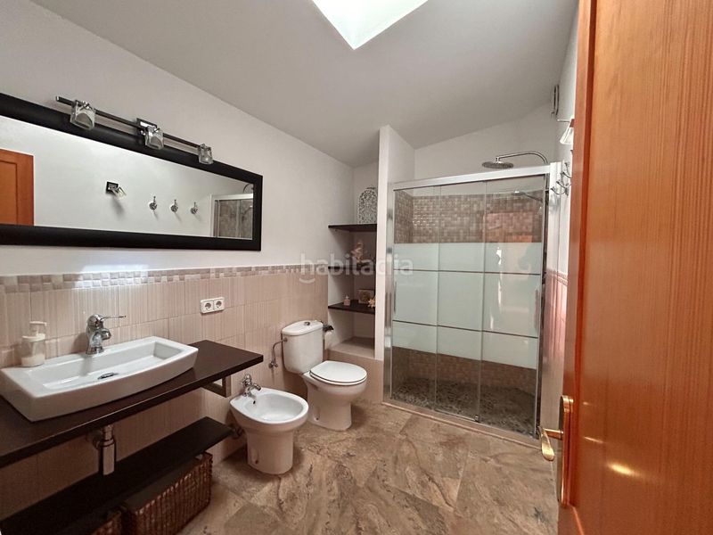 Foto e835e10d-7c5d-43a7-b64a-0c664eba6cf3. Lloguer casa adossada amb aparcament a Sencelles