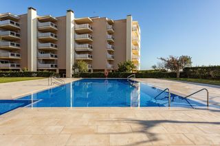 Lloguer Pis a Malgrat de Mar. Piso primera linea playa  alquiler larga estancia