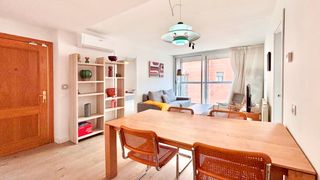 Lloguer Pis en Calle esperanza s�nchez carrascosa 31. Piso de 4 habitaciones reformado
